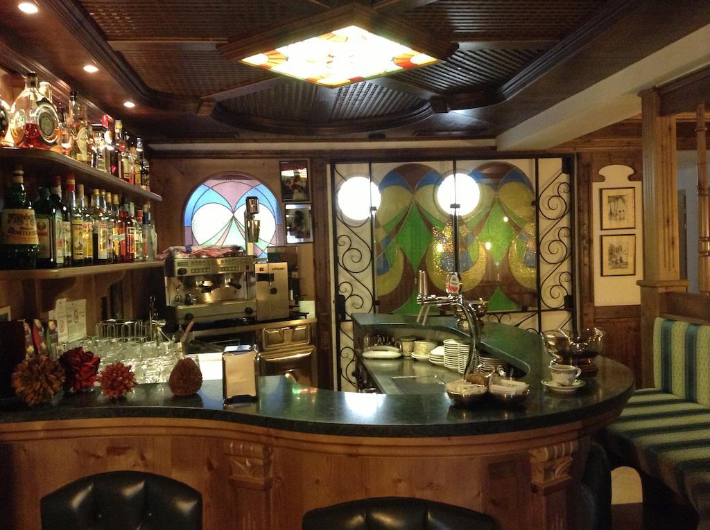艾披尼酒店 维哥迪法萨 外观 照片